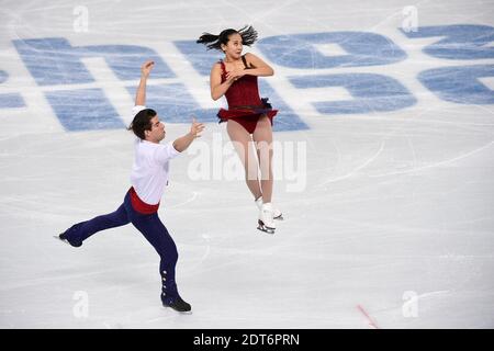 Gli USA Felicia Zhang e Nathan Bartholomay si esibiscono in un ascensore mentre gareggiano in coppia su skate libero durante le Pairs Free Skating il giorno 5 delle Olimpiadi invernali Sochi 2014 all'Iceberg il 12 febbraio 2014 a Sochi, Russia. Foto di Gouhier-Zabulon/ABACAPRESS.COM Foto Stock