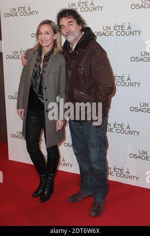 Olivier Marchal e sua moglie Catherine frequentano la prima 'un Ete A Osage County' tenutasi all'UGC Normandie di Parigi, Francia, il 13 febbraio 2014. Foto di Audrey Poree/ABACAPRESS.COM Foto Stock