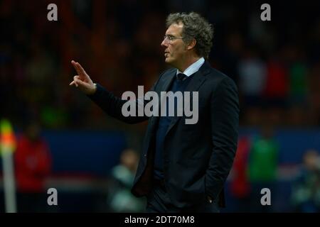 Allenatore del PSG Laurent Blanc durante la partita di calcio della Lega Francese uno, Parigi-St-Germain vs Valenciennes a Parc des Princes, Parigi, Francia, il 14 febbraio 2014. PSG ha vinto 3-0. Foto di Henri Szwarc/ABACAPRESS.COM Foto Stock