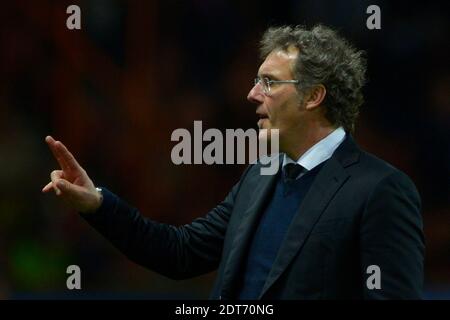 Allenatore del PSG Laurent Blanc durante la partita di calcio della Lega Francese uno, Parigi-St-Germain vs Valenciennes a Parc des Princes, Parigi, Francia, il 14 febbraio 2014. PSG ha vinto 3-0. Foto di Henri Szwarc/ABACAPRESS.COM Foto Stock