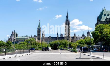 Vista sul lato est degli edifici del Parlamento canadese a Ottawa, Ontario, Canada Foto Stock