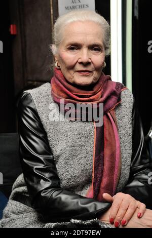 Corinne Marchand partecipa alla prima di 'Cleo De 5 A 7' tenutasi a le Champollion a Parigi, in Francia, il 18 marzo 2014. Foto di Alban Wyters/ABACAPRESS.COM Foto Stock