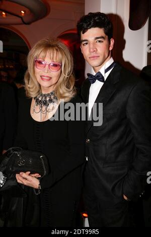 Amanda Lear e Tarik Lakehal partecipano alla festa di apertura dell'Hotel Vernet a Parigi, in Francia, il 20 marzo 2014. Foto di ABACAPRESS.COM Foto Stock