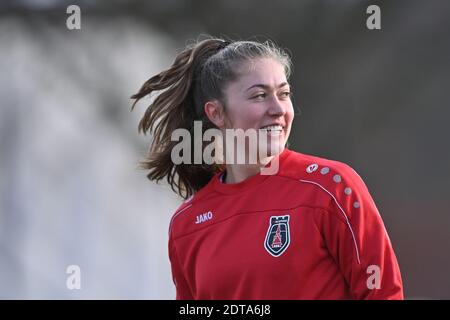 AMSTERDAM, PAESI BASSI - DICEMBRE 20: Portiere Aukje van Seijst di VV Alkmaar durante la partita femminile olandese Eredivisie tra Ajax e VV Alkmaar a. Foto Stock