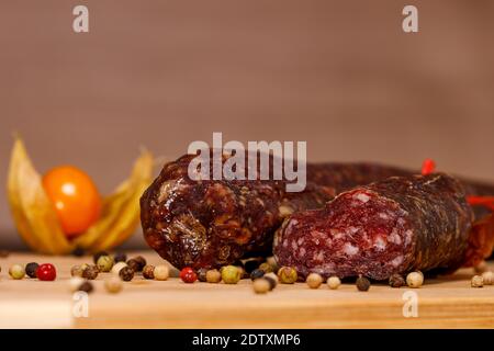 Salsiccia affumicata un delicati dalla Germania Foto Stock