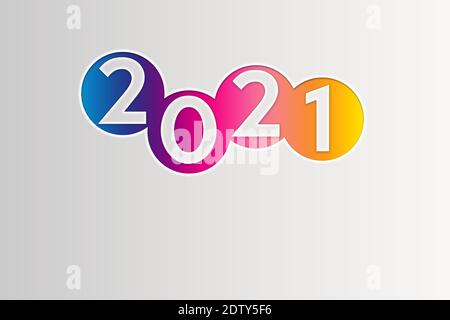2021 sfondo della carta di Capodanno. Biglietto d'auguri con spazio vuoto per il testo su sfondo bianco sfumato. Design colorato. Foto Stock