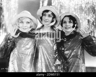 HOLLYWOOD REVUE DI 1929 MGM film con le Sorelle Brox. Le loro tre canzoni sono state tagliate dal montaggio finale. Foto Stock