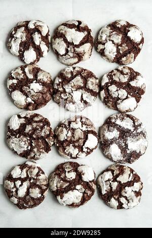 Chocolate Crinkle Cookies Foto Stock