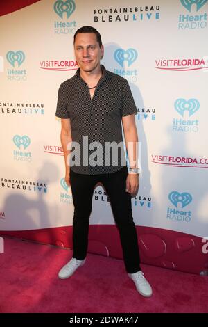 Tiesto partecipa al party iHeartRadio Ultimate Pool a Fontainebleau Miami Beach, Florida, USA il 27 giugno 2014. Foto di Cristian Lazzari/ABACAPRESS.COM Foto Stock