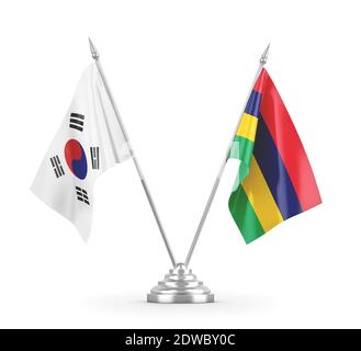 Mauritius e Corea del Sud bandiere da tavolo isolate su 3D bianco rendering Foto Stock