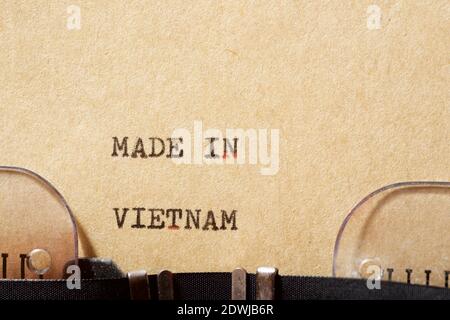 Fatto in Vietnam frase scritta con una macchina da scrivere. Foto Stock