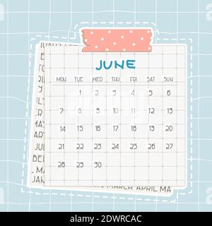 Calendario di giugno 2021 mesi. Testo blu su carta quadrata con punti. Un pezzo di giornale è alla parte inferiore, scotch rosa carino, nastro adesivo modellato con Illustrazione Vettoriale
