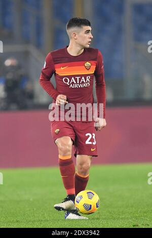 Roma, Italia. 23 dicembre 2020. ROMA, ITALIA - 23 dicembre : Gialluca Mancini di COME Roma in azione durante la Serie UNA partita di calcio tra ROMA E Cagliari allo Stadio Olimpico il 23 dicembre 2020 a Roma Italy/LM Credit: Claudio Pasquazi/LPS/ZUMA Wire/Alamy Live News Foto Stock