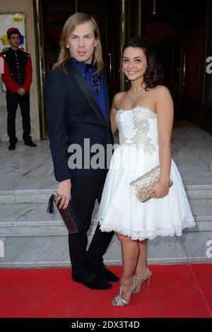 Christophe Guillarme e Priscilla Betti partecipano al 20° 'Gala Musique contre l'ouli' che si è tenuto al Teatro des Champs-Elysees di Parigi, Francia, il 2 luglio 2014. Foto di Nicolas Briquet/ABACAPRESS.COM Foto Stock