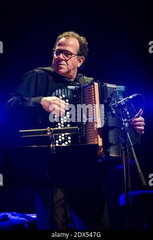 Richard Galliano, Bireli Lagrene e Didier Lockwood si esibisce in concerto al Montreux Jazz Festival, Svizzera, il 18 luglio 2014. Foto di Loona/ABACAPRESS.COM Foto Stock