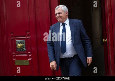 Thierry Herzog, avvocato dell'ex presidente francese Nicolas Sarkozy, lascia l'ufficio di Sarkozy a Paris.France il 6 settembre 2014. Foto ABACAPRESS.COM Foto Stock