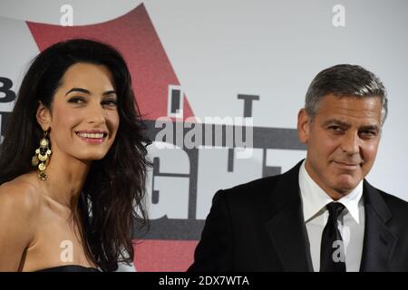 L'attore-regista STATUNITENSE George Clooney arriva con la sua fidanzata, avvocato britannico-libanese per i diritti umani Amal Alamuddin per la Celebrity Fight Night a Palazzo Vecchio a Firenze, 7 settembre 2014. L'evento benefico è a beneficio della Fondazione Andrea Bocelli e del Muhammad Ali Parkinson Center. Foto di Eric Vandeville/ABACAPRESS.COM Foto Stock