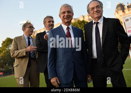 Il Presidente della Lega calcistica francese Frederic Thiriez, presidente della federazione calcistica francese Noel le graet e presidente dell'Assemblea nazionale Claude Bartolone partecipano a una partita di calcio benefica tra Varietes Club de France e Team of France of Deputies allo stadio Emile Anthoine, a Parigi, in Francia, il 10 settembre; 2014. Foto di Nicolas Gouhier/ABACAPRESS.COM Foto Stock