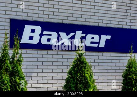 Barrie, Ontario, Canada - 4 agosto 2019: Segno di Baxter sulla costruzione dello stabilimento a Barrie, Ontario, Canada. Foto Stock