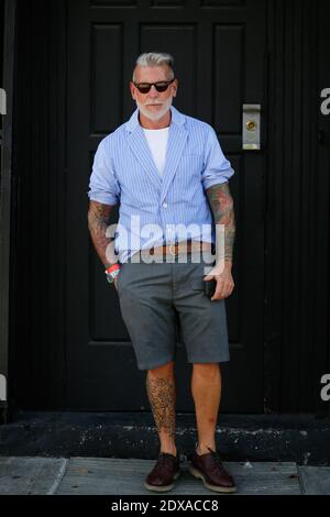 Nick Wooster, famoso blogger, stile di strada durante Mercedes-Benz Fashion Week Primavera-Estate 2015, New York City, NY, USA il 3 settembre 2014. Foto di Sophie Mhabille/ABACAPRESS.COM Foto Stock