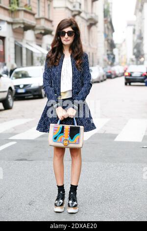 street Style, Valentina Siragusa, blogger, in arrivo a Giorgio Armani Ready-to-Wear Primavera-Estate 2015 show tenuto via Bergognone 59, Milano, il 20 settembre 2014. Foto di Sophie Mhabille/ABACAPRESS.COM Foto Stock