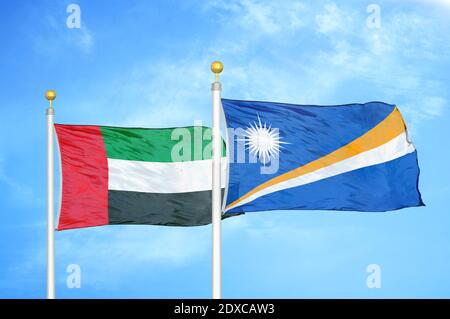 Emirati Arabi Uniti e Isole Marshall due bandiere Foto Stock