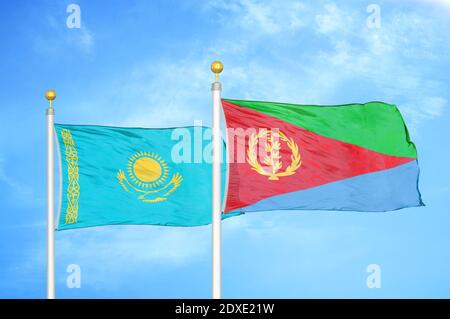 Kazakistan ed Eritrea due bandiere su palchi e cielo blu Foto Stock