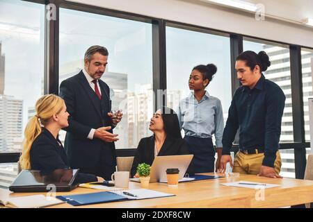 Manager formazione leadership team business operator meeting pianificazione del mercato Foto Stock