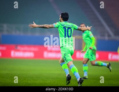 Milano, Italia. 23 dicembre 2020. Photo FCI/Fabrizio Carabelli /LM Credit: Agenzia fotografica indipendente/Alamy Live News Foto Stock