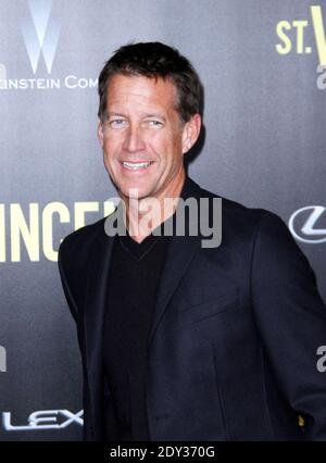 James Denton frequenta la prima 'di Vincent' al Teatro Ziegfeld a New York City, NY, USA il 06 ottobre 2014. Foto di Donna Ward/ABACAPRESS.COM Foto Stock