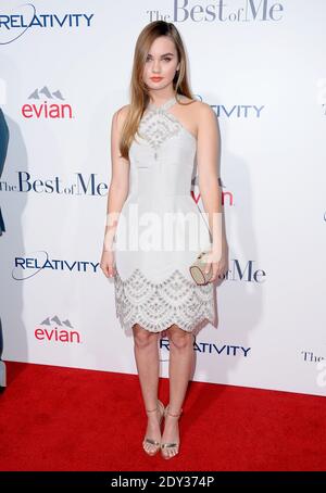 Liana liberato partecipa alla prima di Relativity Studios The Best of Me al Regal Cinemas L.A. In diretta il 7 ottobre 2014 a Los Angeles, California, USA. Foto di Lionel Hahn/ABACAPRESS.COM Foto Stock