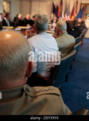 Il presidente Barack Obama incontra la dirigenza militare Senior al Pentagono il 6 ottobre 2014Washington, DC, USA, Foto di Dennis Brack/Pool/ABACAPRESS.COM Foto Stock