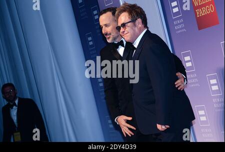 Sir Elton John e David Furnish sono stati onorati in occasione della diciottesima cena annuale nazionale HRC al Convention Center 25 ottobre 2014 a Washington, DC, USA. Foto di Olivier Douliery/ABACAPRESS.COM Foto Stock