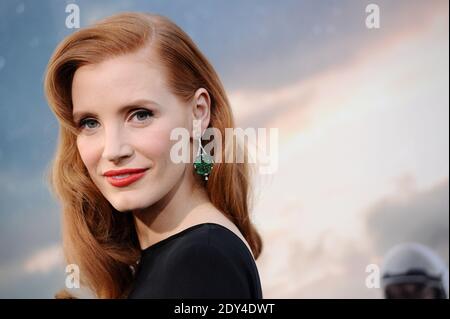 Jessica Chastain partecipa alla prima di Paramount Pictures Interstellar al TCL Chinese Theatre IMAX di Los Angeles, CA, USA, il 26 ottobre 2014. Foto di Lionel Hahn/ABACAPRESS.COM Foto Stock