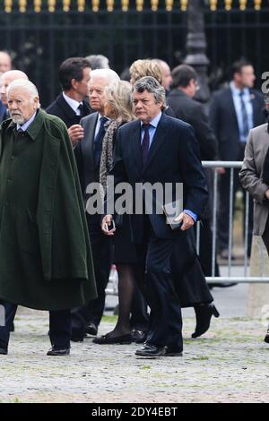 Jean-Louis Borloo arriva per un tributo al defunto amministratore delegato Christophe de Margerie, morto in un incidente aereo a Mosca la scorsa settimana, nella chiesa di Saint-Sulpice a Parigi, in Francia, il 27 ottobre 2014. Foto di ABACAPRESS.COM Foto Stock