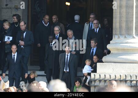 Cerimonia funebre per il defunto amministratore delegato di Total Christophe de Margerie, morto in un incidente aereo a Mosca la scorsa settimana, nella chiesa di Saint-Sulpice a Parigi, in Francia, il 27 ottobre 2014. Foto di ABACAPRESS.COM Foto Stock