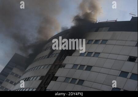 Il 31 ottobre 2014, l'edificio Maison de la radio ospita le stazioni radio France durante un incendio a Parigi, in Francia. Foto di Thierry Orban/ABACAPRESS.COM Foto Stock