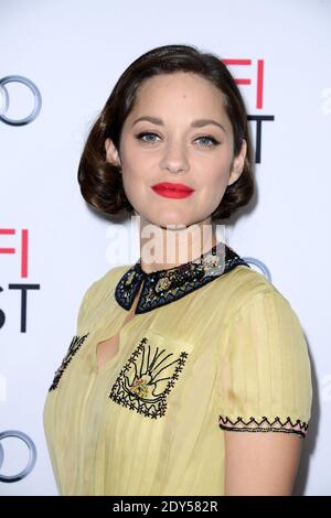 Marion Cotillard partecipa alla proiezione di 'Two Days, One Night' durante l'AFI FEST 2014 presentata da Audi al Teatro Egiziano di Los Angeles, CA, USA il 7 novembre 2014. Foto di Lionel Hahn/ABACAPRESS.COM Foto Stock