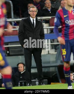 Allenatore della PSG Laurent Blanc durante la partita di calcio della UEFA Champions League, FC Barcelona vs Paris Saint-Germain a Camp Nou a Barcelone, Spagna, il 10 dicembre 20114. Barcellona ha vinto 3-1. Foto di Giuliano Bevilacqua/ABACAPRESS.COM Foto Stock