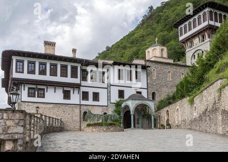 Ingresso al complesso del monastero, al monastero di San Jovan Bigorski, al monastero di San Giovanni Forerunner Bigorski, al parco nazionale di Mavrovo, Macedonia, (FYROM), Foto Stock