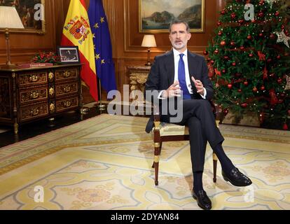 Madrid, Spagna. 25 Dic 2020. Re Felipe VI consegna il suo tradizionale discorso della vigilia di Natale dal Palazzo la Zarzuela, a Madrid 24 dicembre 2020 El Rey Felipe VI pronuncia su tradicional discorso de Nochebuena, desde el Palacio de la Zarzuela, en Madrid 24 de Diciembre de 2020 Casa Real/Cordon Press Credit: CORDON PRESS/Alamy Live News Foto Stock