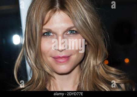 Clemence Poesy partecipa alla cena di gala di Sidaction 2013 (Diner de la mode contre le Sida) per il MAC Aids Fund, tenutasi al Pavillon d'Armenonville di Parigi, Francia il 24 gennaio 2013. Foto di Nicolas Genin/ABACAPRESS.COM Foto Stock