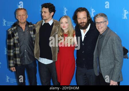 Il regista Jeffrey Friedman, il regista Rob Epstein, l'attore James Franco, l'attrice Amanda Seyfried e l'attore Peter Sargaard alla Photocall 'Lovelace' durante il 63° Berlinale, Festival Internazionale del Cinema di Berlino, Germania, il 09 febbraio 2013. Foto di Aurore Marechal/ABACAPRESS.COM Foto Stock