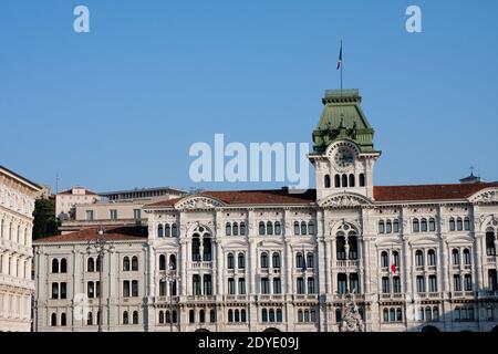 Palazzo del Governo a Trieste Foto Stock