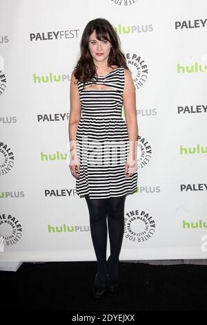 Zooey Deschanel partecipa al Paley Center for Media's 30th PaleyFest 2013 in onore di 'New Girl' al Saban Theatre di Beverly Hills, Los Angeles, CA, USA il 11 marzo 2013. Indossa un abito di Kate Spade. Foto di Krista Kennel/ABACAPRESS.COM Foto Stock