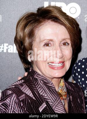 Nancy Pelosi partecipa alla prima documentaria di HBO "Fall to Grace" al One Time Warner Center di New York City, NY, USA il 21 marzo 2013. Foto di Donna Ward/ABACAPRESS.COM Foto Stock