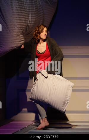 Celine Sallette ha eseguito il nuovo spettacolo 'Molly Bloom' al Theatre de la commune di Aubervilliers, in Francia, il 20 marzo 2013. Foto di ABACAPRESS.COM Foto Stock