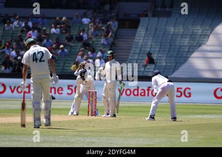 MELBOURNE, AUSTRALIA - DICEMBRE 26 2020: Il capitano australiano Tim Paine durante il giorno uno del secondo test di cricket Vodafone tra Australia e India al Melbourne Cricket Ground - Image Credit: brett keating/Alamy Live News Foto Stock