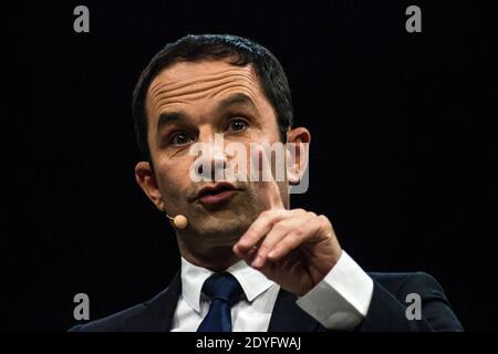 Incontro di Benoit Hamon a Rennes. Rennes, come parte della sua campagna per le elezioni presidenziali del 2017, Benoit HAMON, candidato del Partito Socialista Foto Stock