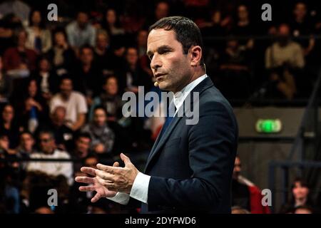 Incontro di Benoit Hamon a Rennes. Rennes, come parte della sua campagna per le elezioni presidenziali del 2017, Benoit HAMON, candidato del Partito Socialista Foto Stock